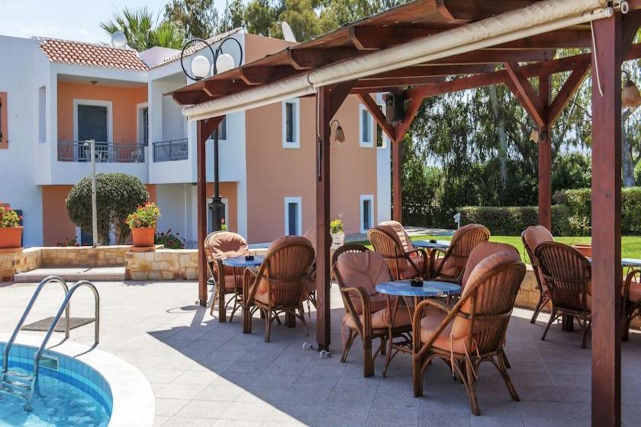 Ifigenia Apartments 헐소니소스 외부 사진