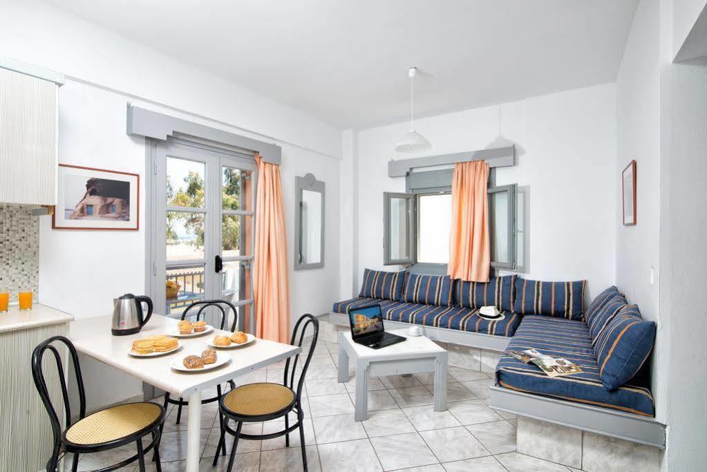 Ifigenia Apartments 헐소니소스 외부 사진