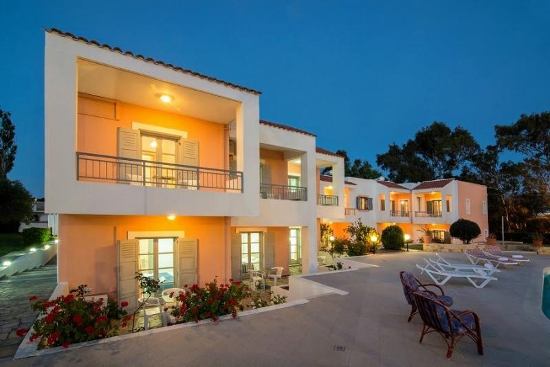 Ifigenia Apartments 헐소니소스 외부 사진