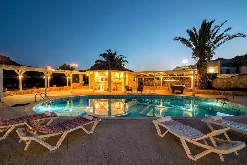 Ifigenia Apartments 헐소니소스 외부 사진