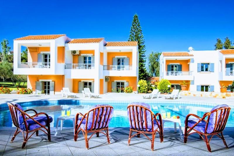 Ifigenia Apartments 헐소니소스 외부 사진